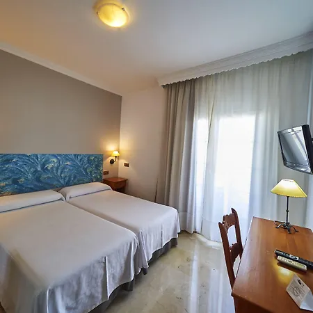Hotel Bajamar Centro-3