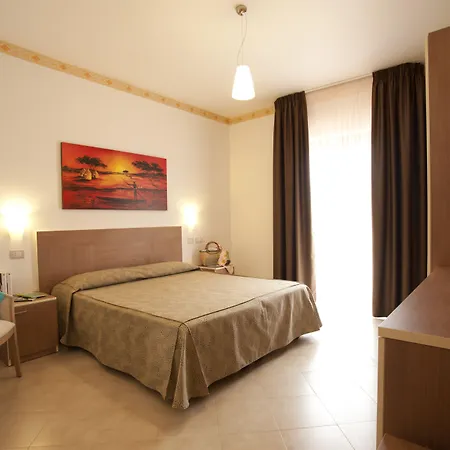Oasiclub Hotel-3