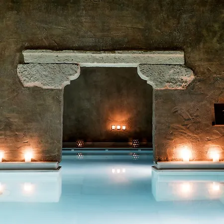 Aire Hotel & Ancient Baths-2