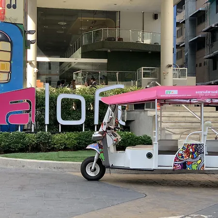 Aloft By Marriott Bangkok Sukhumvit 11-2