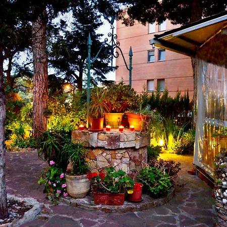 Hostal Magnolia-3
