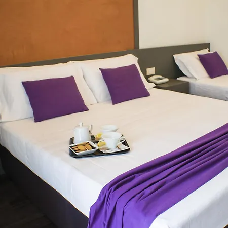 Acapulco Hotel-2