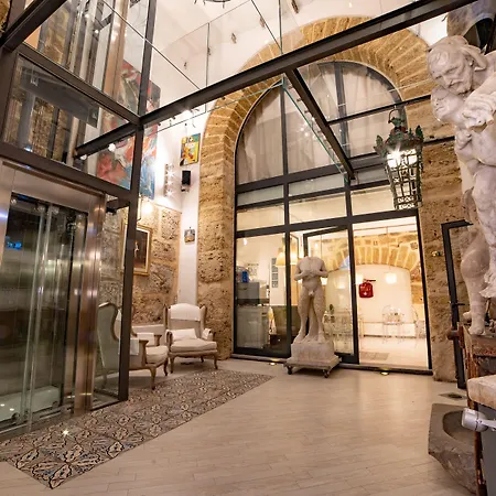 Boutique Hotel Porta di Castro-3