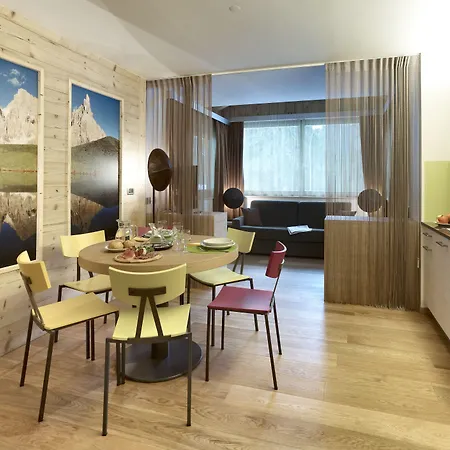 Color Home Suite Apartments-3