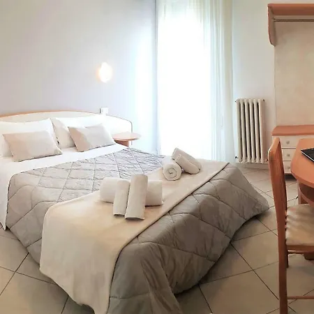 Hotel Prestige-2
