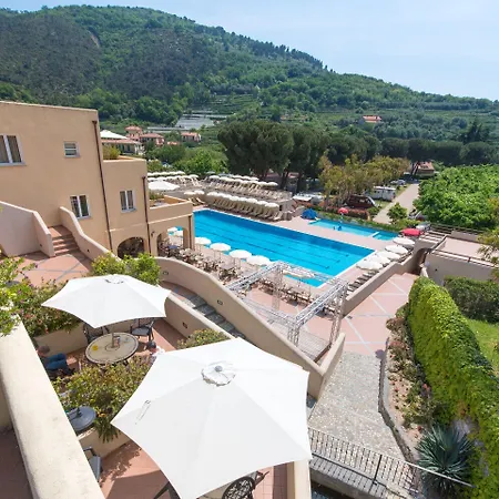Il Villaggio Di Giuele-2