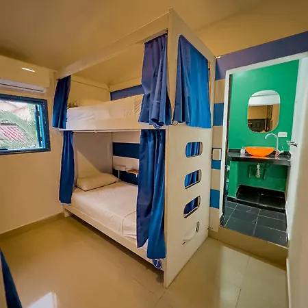 Casa del Puerto Hostel&Suites-3