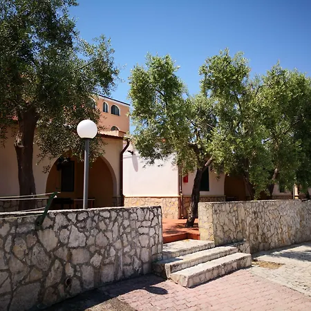 Villaggio Mare Blu-3