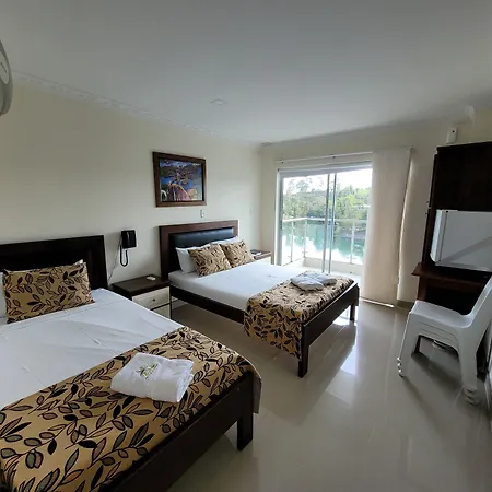 Hotel Verony Guatape-3