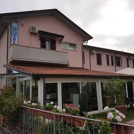 Hotel Patrizia-3