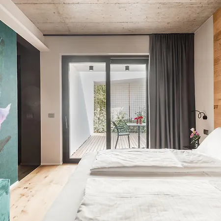 Oleeva Garda Living - Adults Only-2