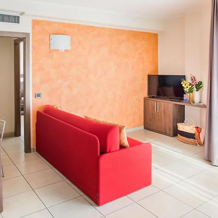 Diano Sporting Apartments-2