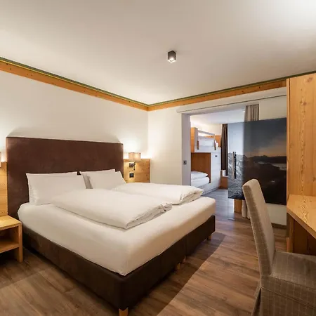 Resort Dolce Casa - Family & Spa Hotel-3
