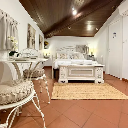 Villa Meraville B&B-2