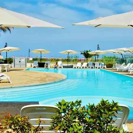 Casa del Mar - Residence&Beach Resort-2