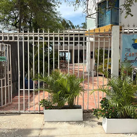 The Cantamar Beach Hostel-3