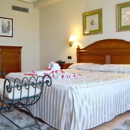Hotel Lasa Sport-3