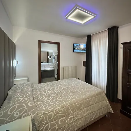 Hotel Bucaneve-3