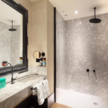 Hotel Montera Madrid, Curio Collection By Hilton-2