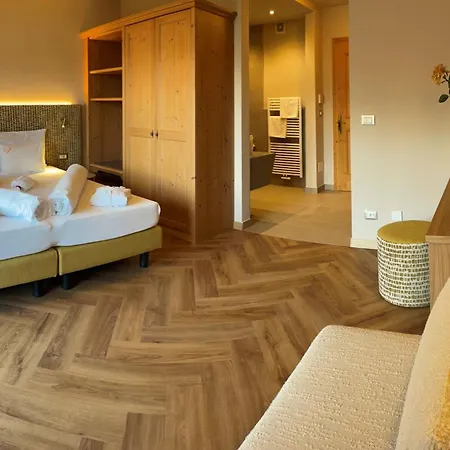 Adults Only Hotel Grafenstein-3
