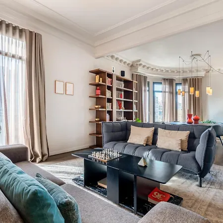 Casagrand Luxury Apartments Barcelona-2