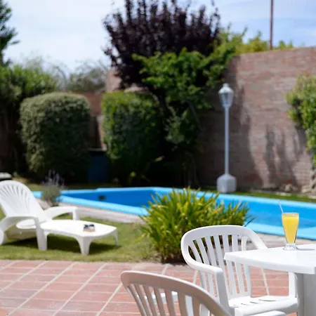 Los Tulipanes Apart de Mar-2