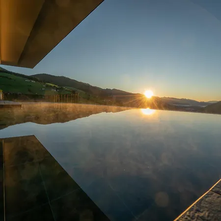 Hotel Purvita - Ski In Ski Out - Infinity Pool-2