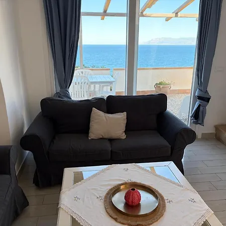 Villa Costanza-2
