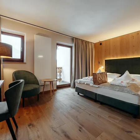 Alpin&Vital Hotel La Perla-2