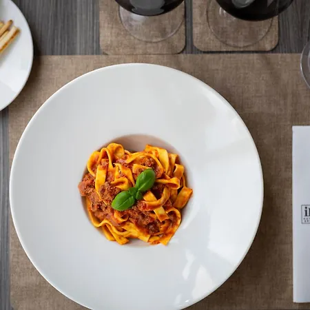 iH Hotels Milano Lorenteggio-3