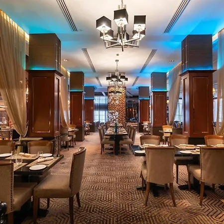 Radisson Suites Bangkok Sukhumvit-3