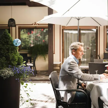 Romantik Hotel & Restaurant Stafler-3