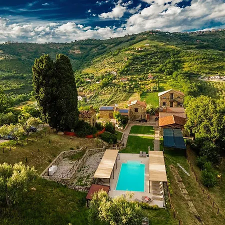 Le Querce Farmhouse-2