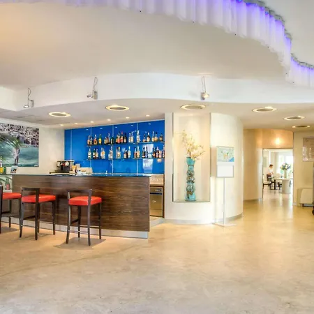 Mercure Rimini Lungomare-3