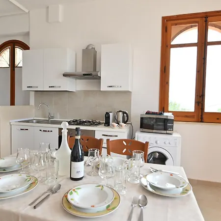 Villa Dolce Vita - Panorama a Marina Di Ragusa con parcheggio privato-3
