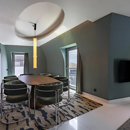 Cenica Porto Hotel, Curio Collection By Hilton-3