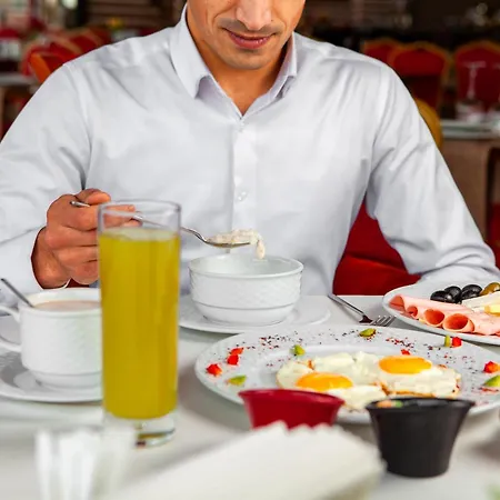 Hotel Noir - Free Brunch & Breakfast Until 13-00 - Vicinissimi A Mirabilandia-2