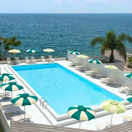 Hotel Delfino Taranto-3