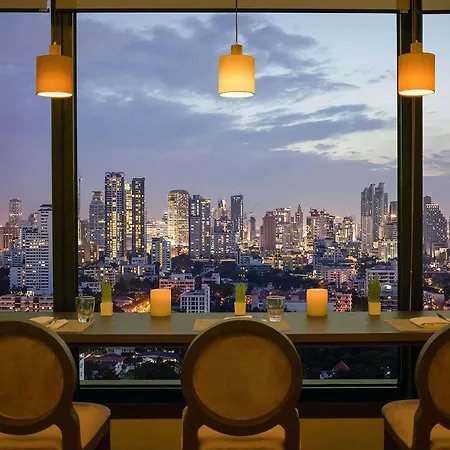 Grand Mercure Bangkok Atrium-2