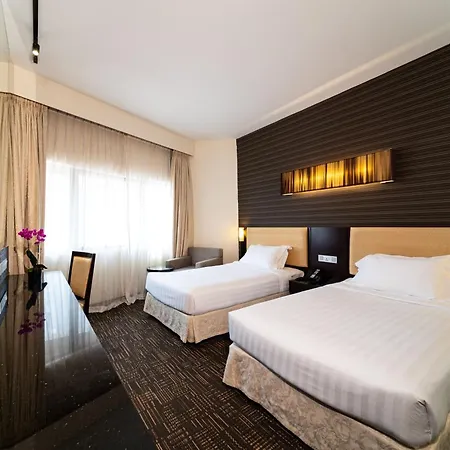 Hotel Royal Queens-2