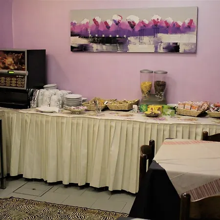 Hotel Midi-3