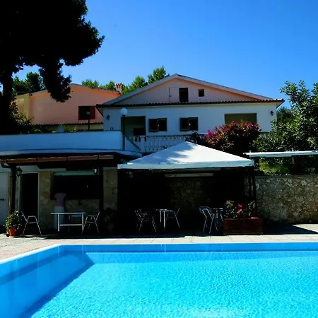 Villa Carabella Residence-2