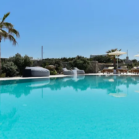 Queen Elegant Suites-2