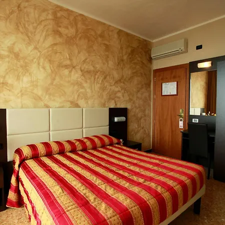 Piccolo Hotel-3