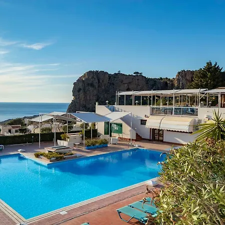 Hotel Pocho-2