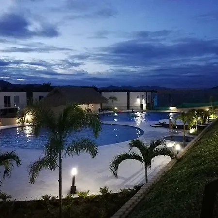 Casa Vacacional Condominio Bahía Solero-2