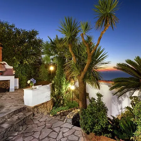 Amore Rentals - Villa Bianca-3