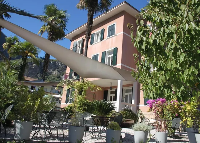 Albergo Garnì Villa Moretti Riva del Garda