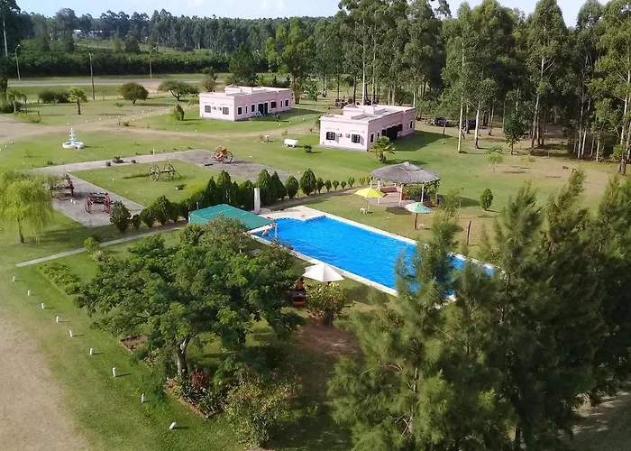 Las Achiras, Casas de Campo Federación