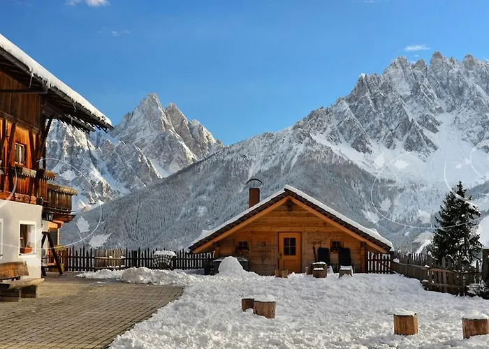 Glinzhof Mountain Natur Resort Agriturismo San Candido